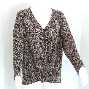 EMGEE Drape Front Hi-Low Leopard Print Drop Long Sleeve Blouse Sz M